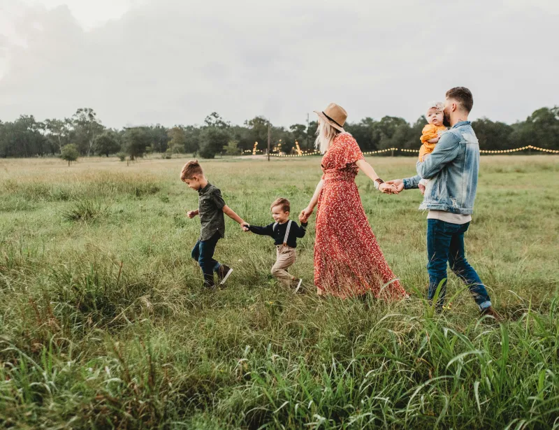 Familie (Foto: Jessica Rockowitz – Unsplash) Familie (Foto: Jessica Rockowitz – Unsplash)